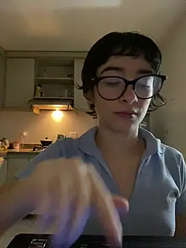  Lunnaa  online show from April 2026 01:59:01 AM