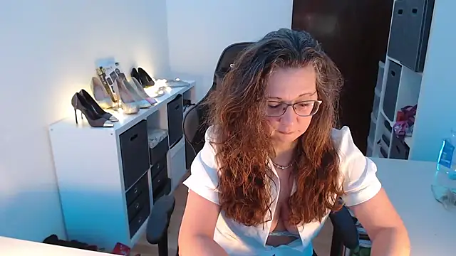 Snapshot of GeilesLuder75 chatting on March 2025 03:13:02 AM GeilesLuder75 online show from March 2025 03:13:02 AM