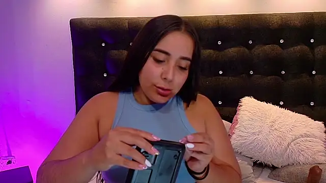 ValenScott1 online show from January 2025 07:29:02 PM