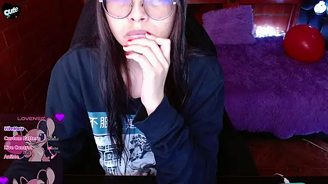 MidoriQuiinn online show from April 2026 04:10:02 PM