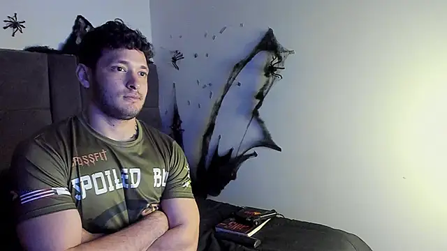 Snapshot of alejandro__2 chatting on October 2025 09:48:02 PM alejandro 2 online show from October 2025 09:48:02 PM