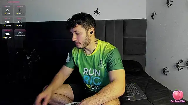 Snapshot of alejandro__2 chatting on November 2025 05:35:01 PM alejandro 2 online show from November 2025 05:35:01 PM