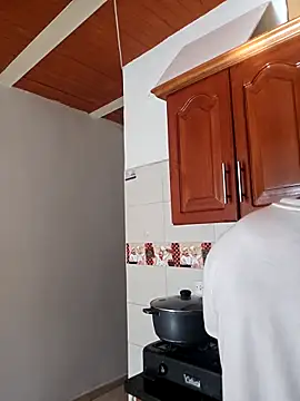 Snapshot of alejandro__2 chatting on December 2025 08:28:02 PM alejandro 2 online show from December 2025 08:28:02 PM