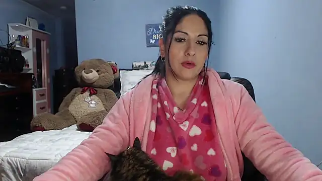 Snapshot of sahtlove1 chatting on May 2026 12:40:02 AM sahtlove1 online show from May 2026 12:40:02 AM