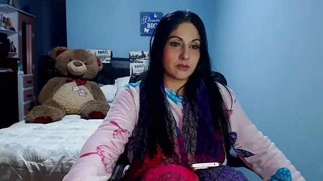 Snapshot of sahtlove1 chatting on May 2026 01:57:16 AM sahtlove1 online show from May 2026 01:57:16 AM