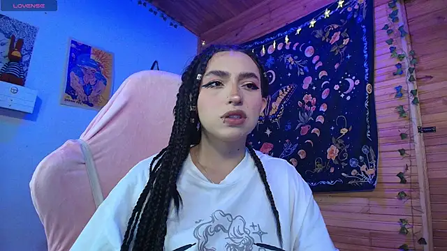 valenor  online show from November 2025 02:55:02 AM