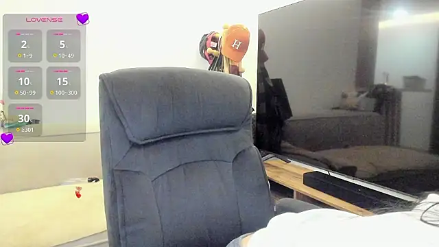 Snapshot of keyn_laurent_1 chatting on December 2024 12:13:01 AM keyn laurent 1 online show from December 2024 12:13:01 AM