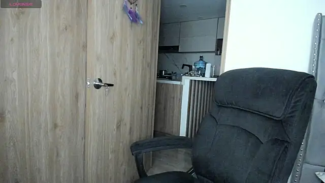 Snapshot of keyn_laurent_1 chatting on December 2024 11:14:01 PM keyn laurent 1 online show from December 2024 11:14:01 PM