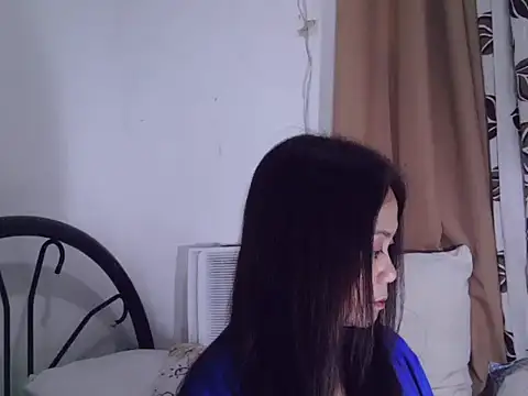 Snapshot of mommylicious chatting on March 2025 10:13:02 PM mommylicious online show from March 2025 10:13:02 PM