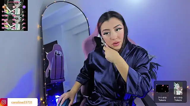 Snapshot of caroline23_x chatting on December 2024 02:32:01 AM caroline23 x online show from December 2024 02:32:01 AM