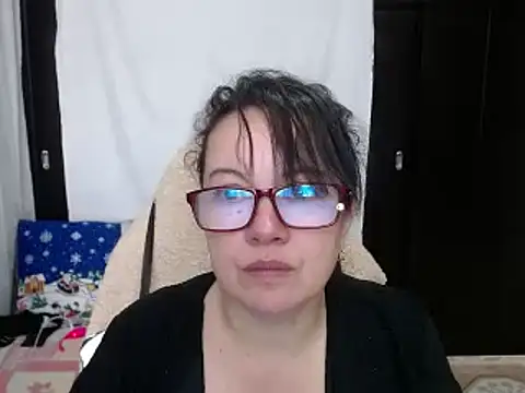 Snapshot of Sonialorens_ chatting on December 2024 04:16:02 PM Sonialorens  online show from December 2024 04:16:02 PM