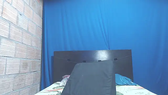 Snapshot of isabella_dirty69 chatting on December 2024 03:06:01 AM isabella dirty69 online show from December 2024 03:06:01 AM