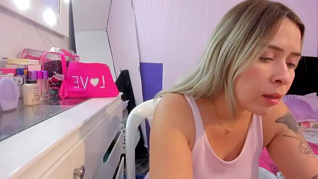 Byanca Winklar online show from February 2025 08:33:01 PM