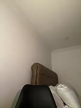 Snapshot of IamSashaLuv chatting on December 2024 05:45:01 AM IamSashaLuv online show from December 2024 05:45:01 AM