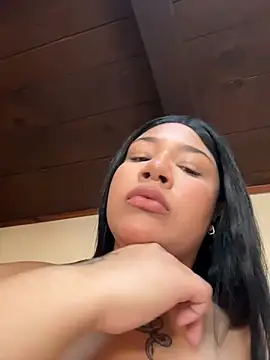 IamSashaLuv online show from February 2026 04:03:02 PM