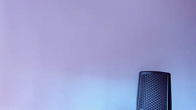 Emma lean online show from December 2025 01:07:01 PM