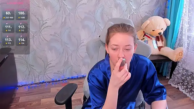 Kitty8meow online show from January 2025 07:29:01 AM