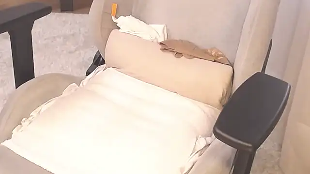 ms Hot milf online show from March 2026 04:46:02 AM