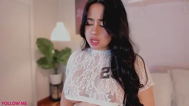 Queen liana online show from March 2026 06:39:02 AM