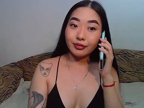 Snapshot of Aleksa_Blackdream chatting on November 2025 08:52:02 PM Aleksa Blackdream online show from November 2025 08:52:02 PM