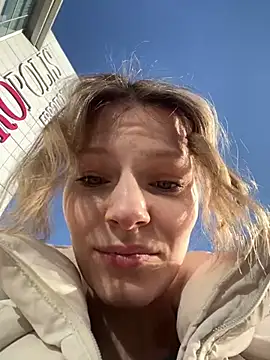 Snapshot of MaryHiggins chatting on February 2025 11:22:01 AM MaryHiggins online show from February 2025 11:22:01 AM