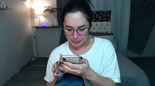 Snapshot of Sexysafarahh chatting on March 2025 03:16:01 AM Sexysafarahh online show from March 2025 03:16:01 AM