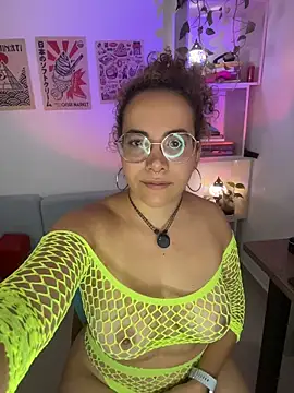 Snapshot of Emma_Wish chatting on June 2026 05:41:01 PM Emma Wish online show from June 2026 05:41:01 PM