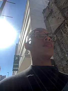 HoneyDripHer online show from October 2025 04:04:01 PM