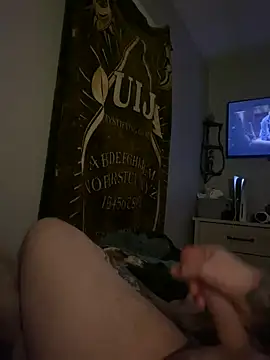 Snapshot of grizzlybearcody chatting on December 2024 03:36:01 AM grizzlybearcody online show from December 2024 03:36:01 AM