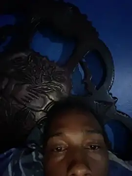 Snapshot of Raydon123 chatting on October 2025 03:40:01 AM Raydon123 online show from October 2025 03:40:01 AM