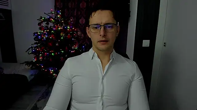 Snapshot of sexxymuscles4u chatting on January 2026 01:06:02 PM sexxymuscles4u online show from January 2026 01:06:02 PM