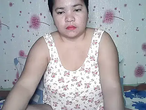 Snapshot of hotpussyxxx33x chatting on March 2025 02:15:01 AM hotpussyxxx33x online show from March 2025 02:15:01 AM