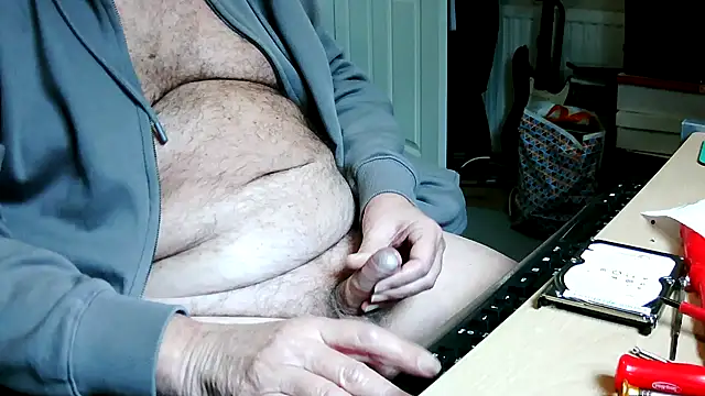 dirtyharry2022 online show from March 2025 01:29:01 PM