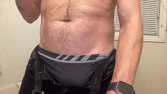 Snapshot of ttboy2000 chatting on December 2024 11:44:02 PM ttboy2000 online show from December 2024 11:44:02 PM