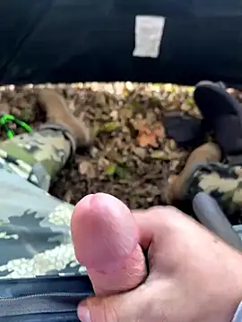 RoccoWild55 online show from November 2025 09:14:02 PM