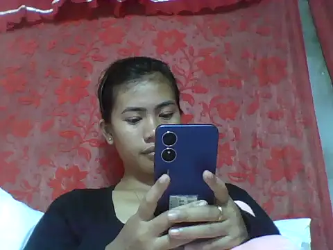 Cutie body11 online show from November 2025 12:01:02 AM