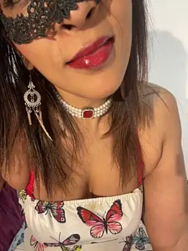 naughtyjaanu online show from January 2026 11:25:01 PM