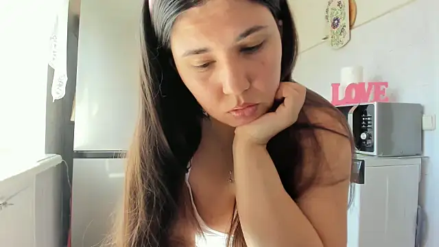 MiaMarrone online show from May 2026 11:09:02 AM