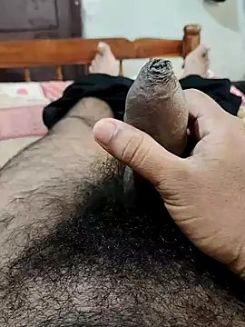 Snapshot of MalluBoyForGirls chatting on March 2025 08:19:02 AM MalluBoyForGirls online show from March 2025 08:19:02 AM