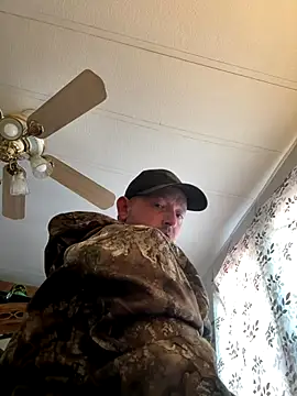 smokeymt420 online show from December 2025 06:48:02 PM