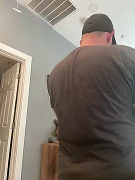 smokeymt420 online show from February 2026 06:20:02 PM