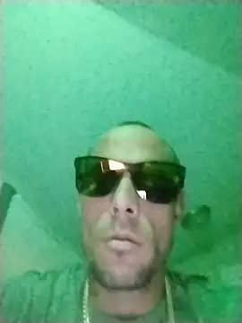 Snapshot of DaddyDK8989 chatting on October 2025 08:27:02 AM DaddyDK8989 online show from October 2025 08:27:02 AM