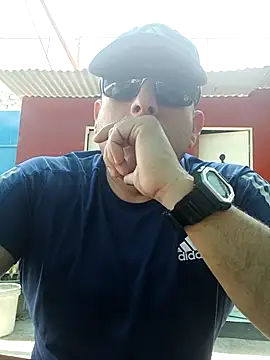 chicoguapo8 online show from October 2025 05:11:01 PM