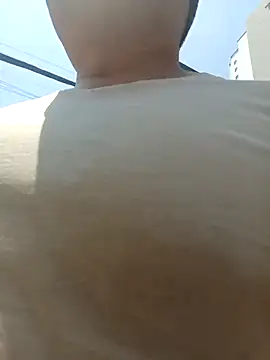 Snapshot of chicoguapo8 chatting on December 2025 05:52:02 PM chicoguapo8 online show from December 2025 05:52:02 PM