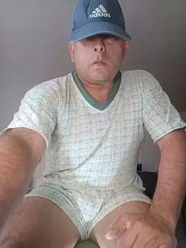 chicoguapo8 online show from July 2026 03:30:01 PM