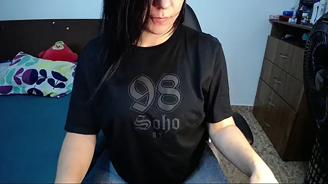 Snapshot of alexa_milsf chatting on March 2025 02:01:02 AM alexa milsf online show from March 2025 02:01:02 AM