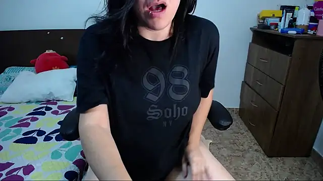 Snapshot of alexa_milsf chatting on March 2025 01:42:02 AM alexa milsf online show from March 2025 01:42:02 AM