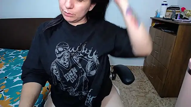 Snapshot of alexa_milsf chatting on October 2025 03:01:02 AM alexa milsf online show from October 2025 03:01:02 AM