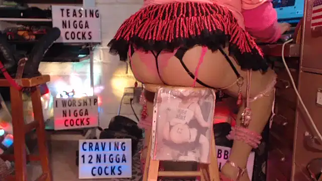 Snapshot of tgirljillforbbc chatting on February 2025 11:00:01 PM tgirljillforbbc online show from February 2025 11:00:01 PM