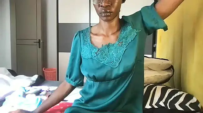 choco petite online show from March 2025 06:20:02 AM